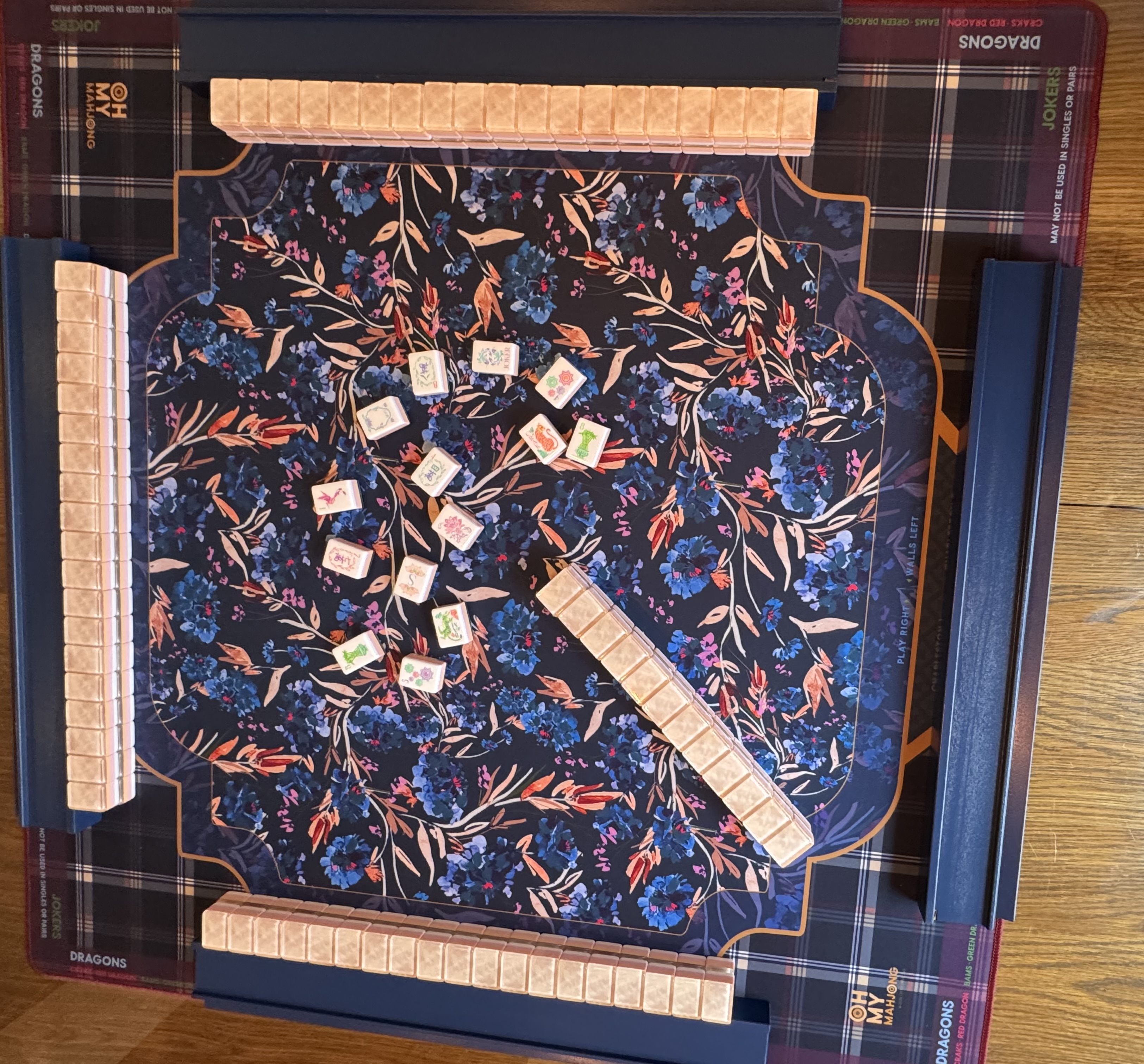Pearlescent tiles, Astor mat, Navy wooden racks